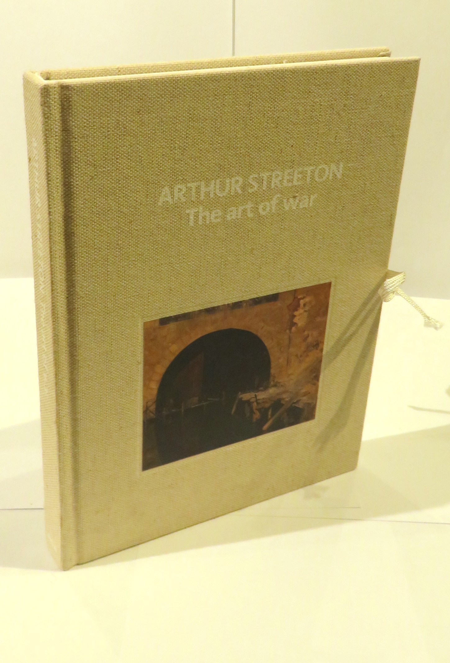 Arthur Streeton: The Art of War