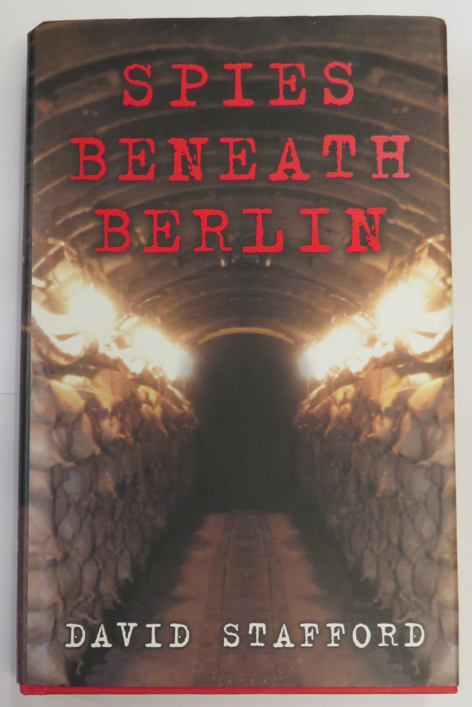 Spies Beneath Berlin 