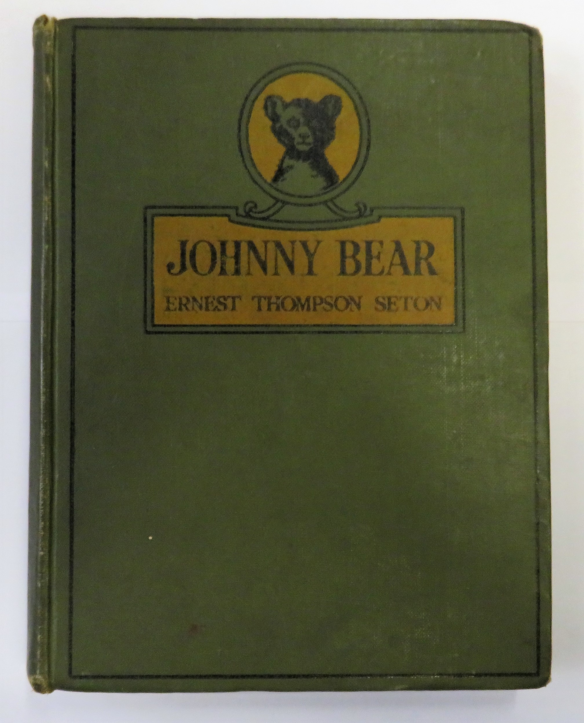 Johnny Bear and other stories from Lives of the Hunted