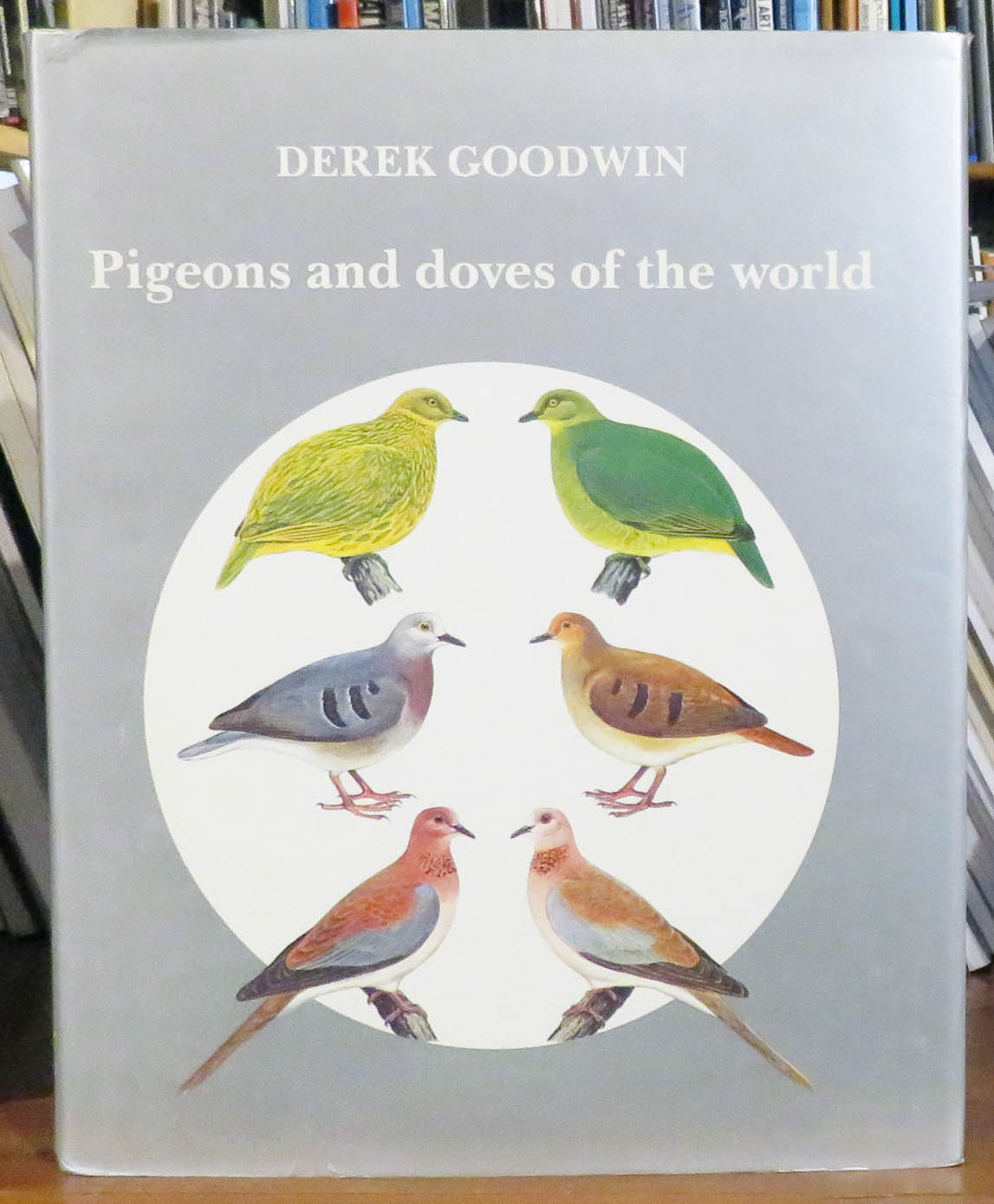 Pigeons And Doves of the world 