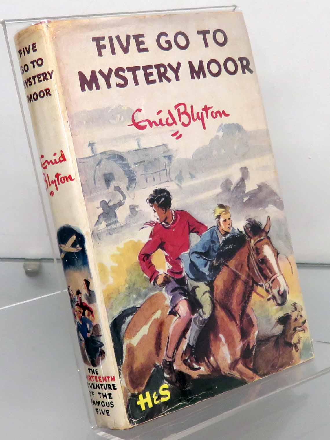 Five Go To Mystery Moor 