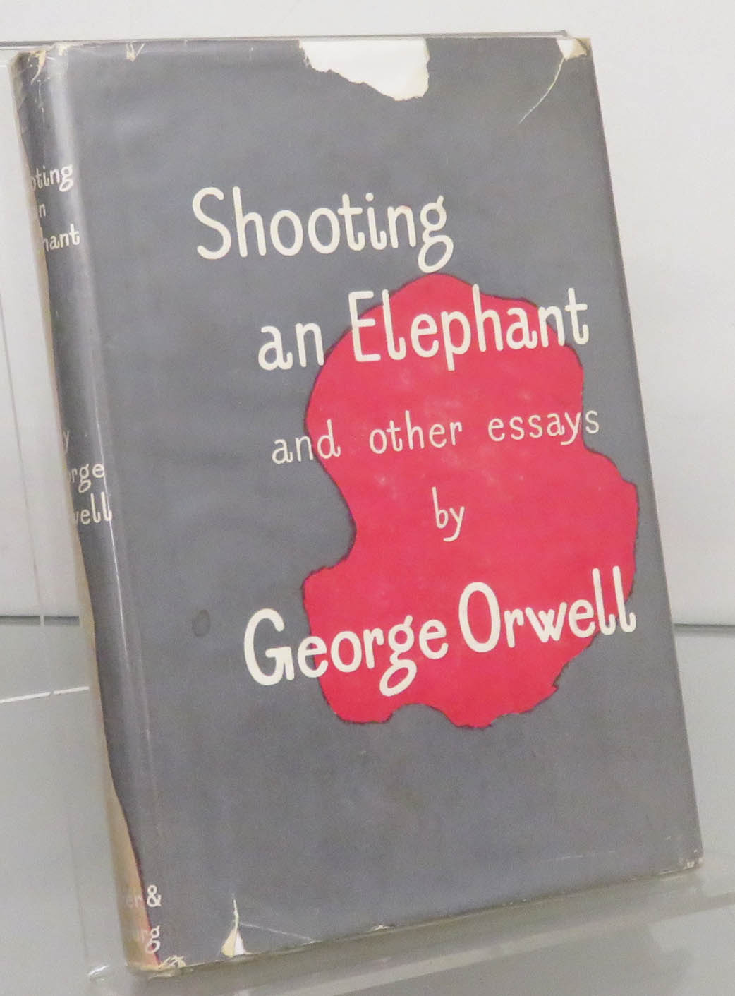 Shooting an Elephant and Other Essays 
