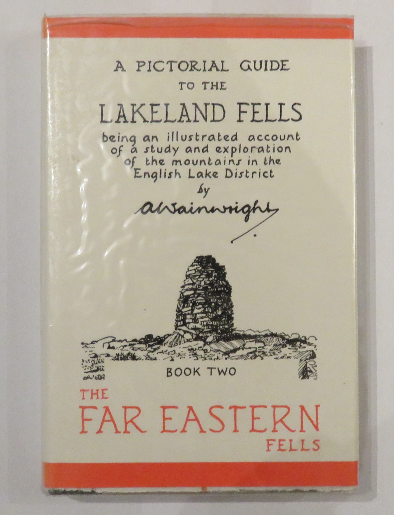 A Pictorial Guide to the Lakeland Fells, Book Two: The Far Eastern Fells
