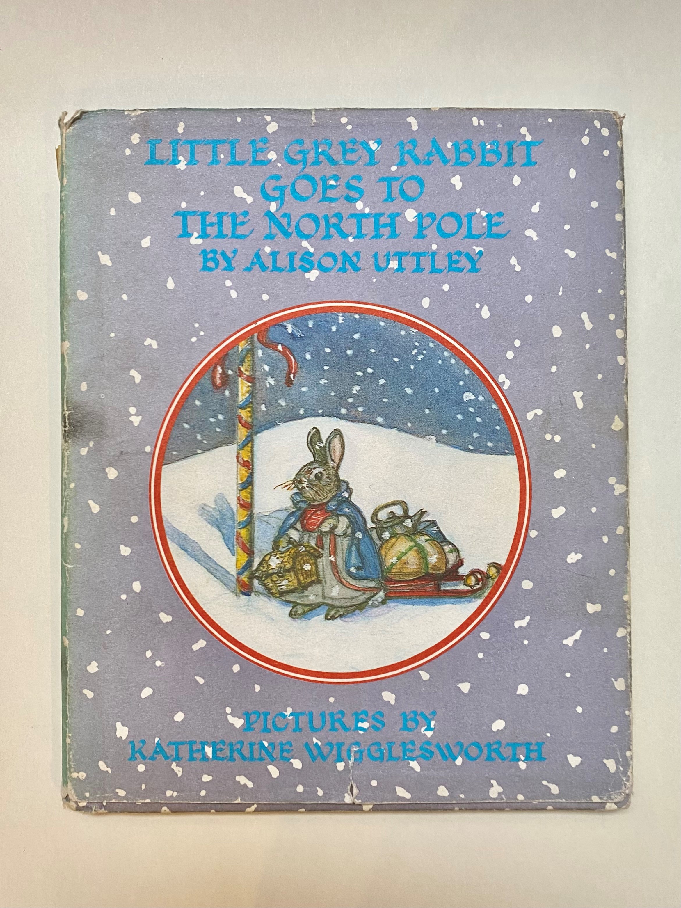 Little Grey Rabbit Goes to The North Pole